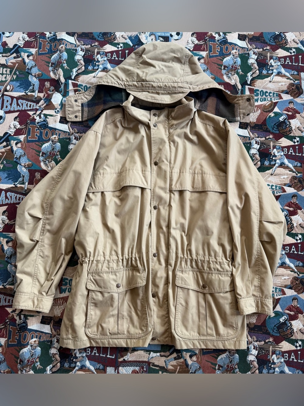 Vintage 90s Men’s Eddie Bauer Khaki Brown Winter Blanket Lined Jacket
